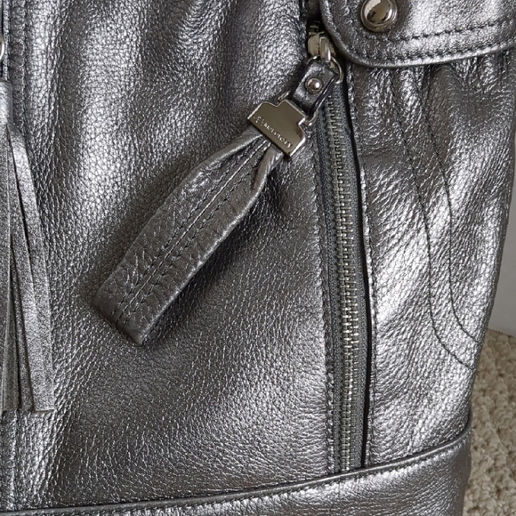 Silver Leather Tote Bag - Picture 4 of 11
